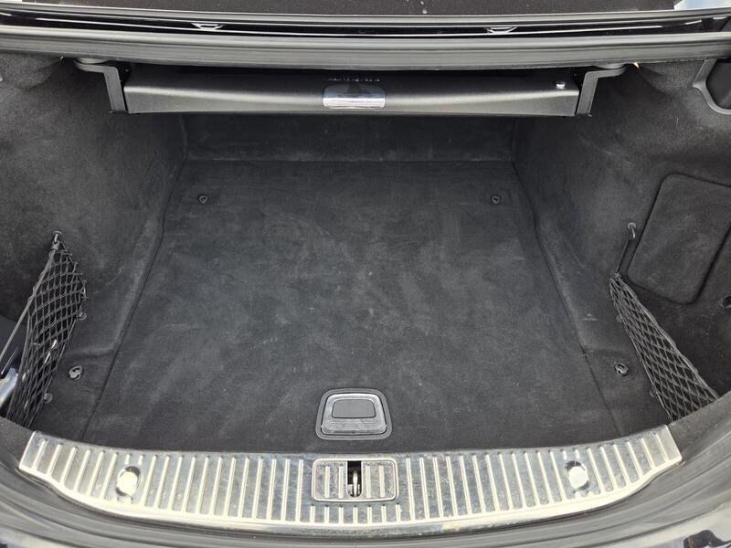 Used 2018 Black MERCEDES-BENZ S 560 SEDAN image 16