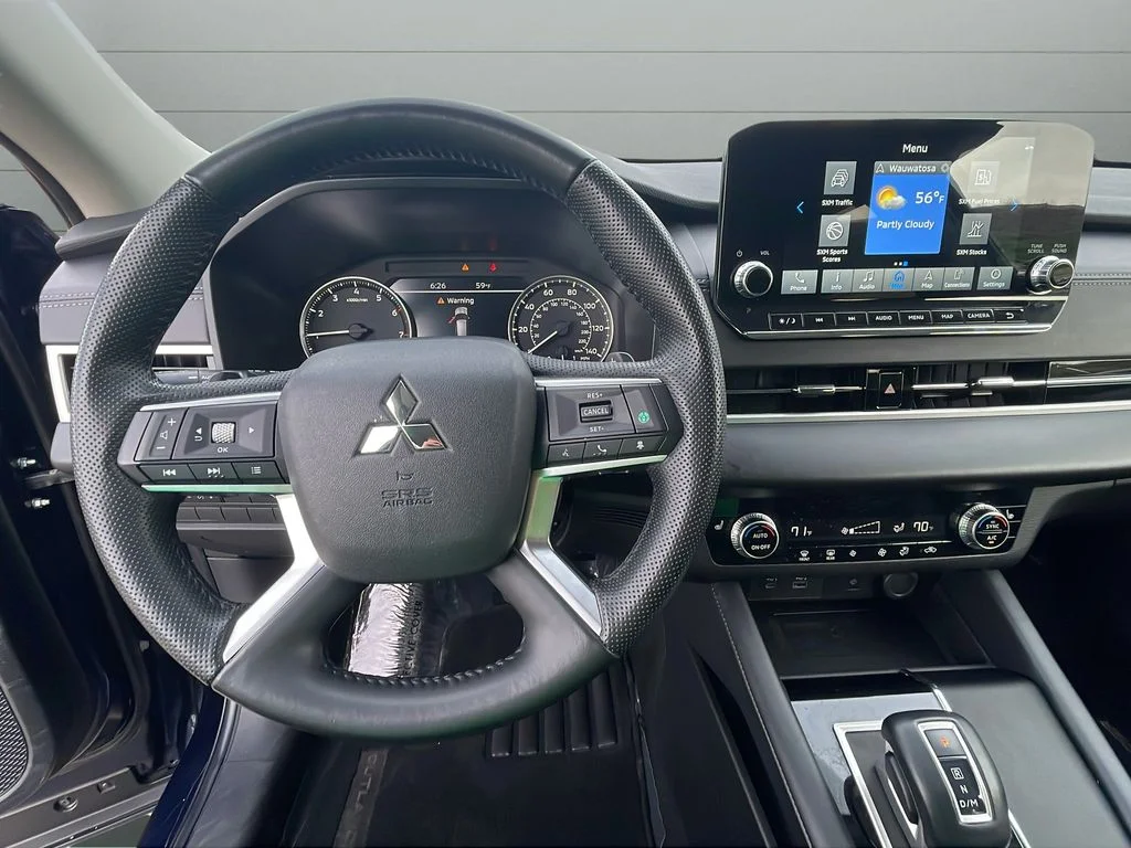 Used 2024 Blue Mitsubishi SE image 36