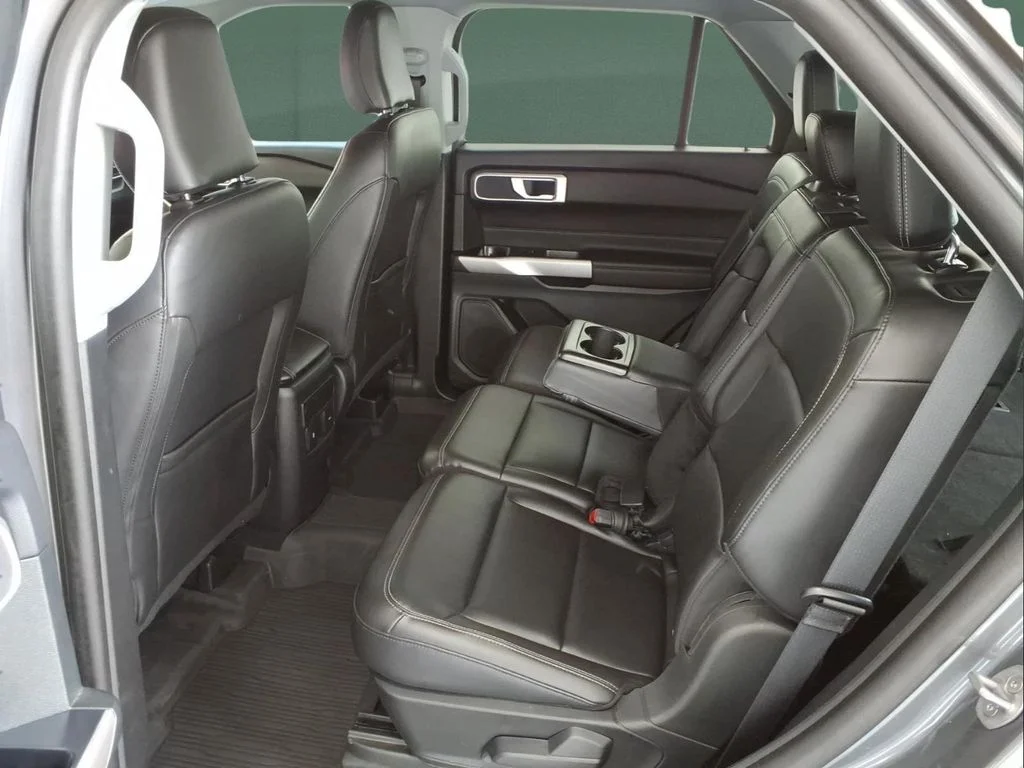 Used 2024 Gray Ford XLT image 22
