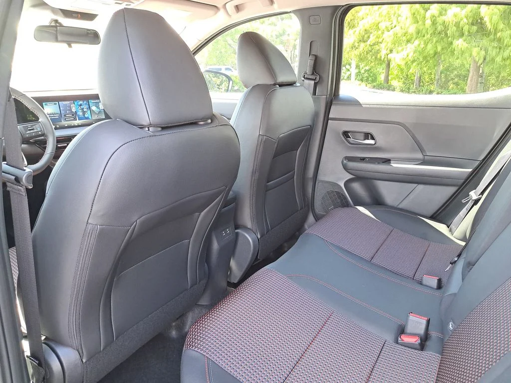 2026 Nissan KICKS SR AWD - Photo 11