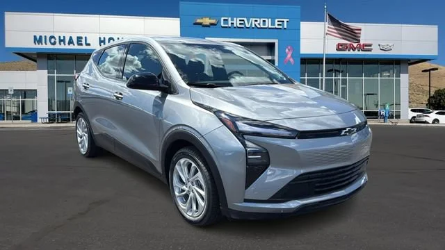 2027 Chevrolet Bolt EV LT Auto's photo