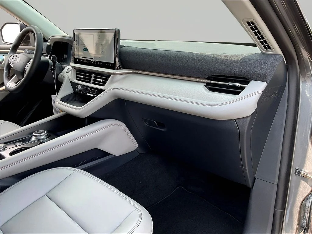 New 2026 Carbonized Gray Metallic Ford Active image 36