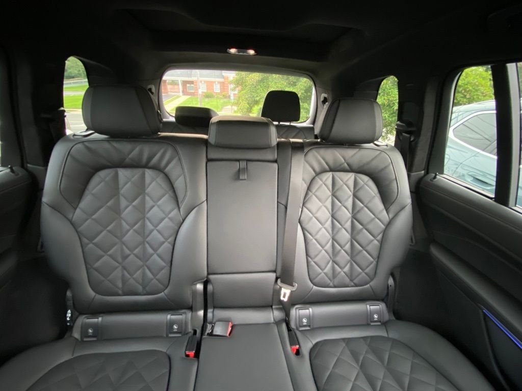 2026 BMW X7 M60i - Photo 9