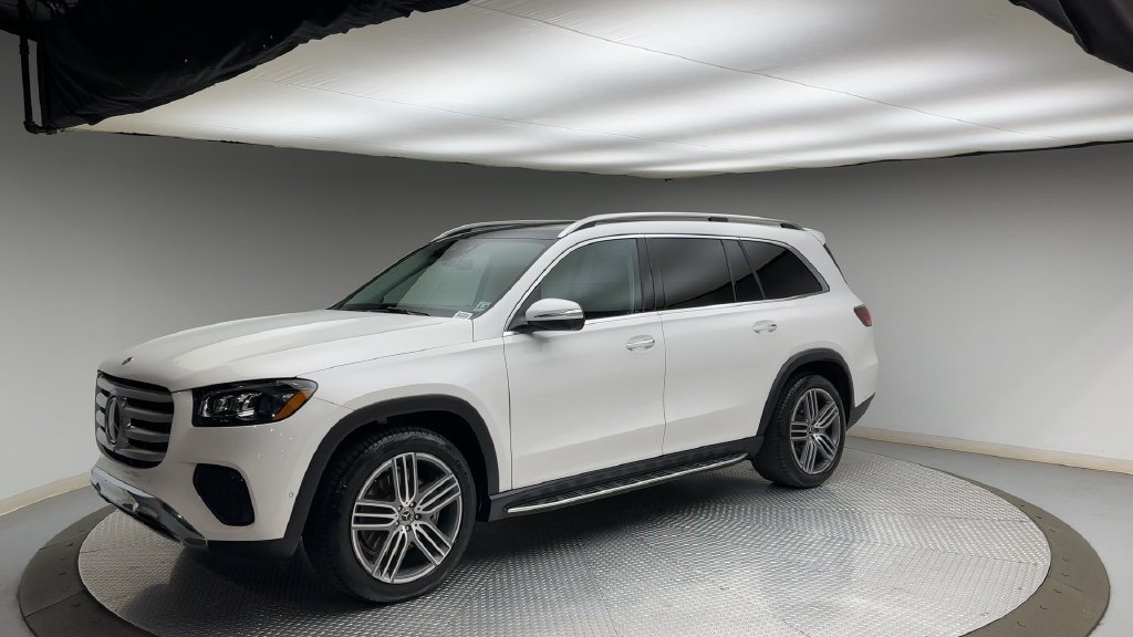 Used 2024 Polar White Mercedes-Benz GLS 450 image 6