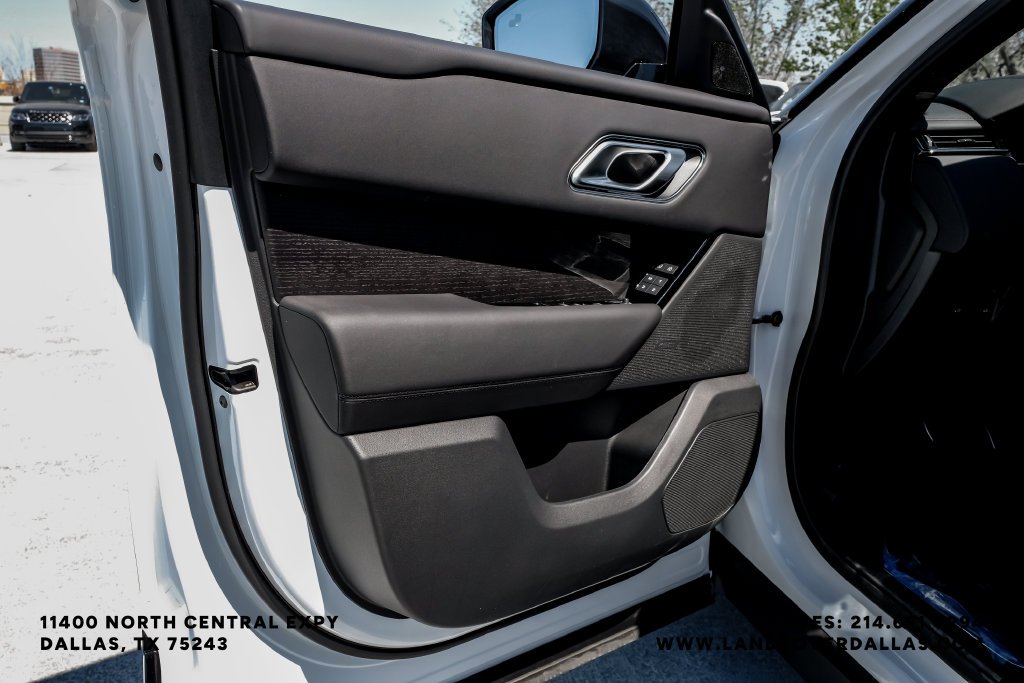 Certified Used 2026 White Land Rover Dynamic SE image 44