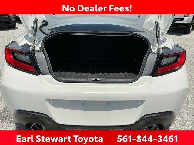 Certified Used 2025 HALO Toyota  image 14