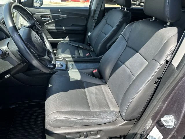 Certified Used 2021 Gray Honda Special Edition image 15