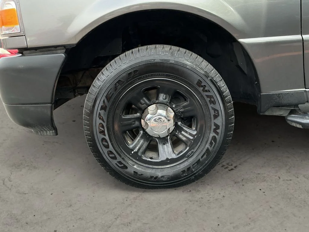 Used 2007 Gray Ford XLT image 14