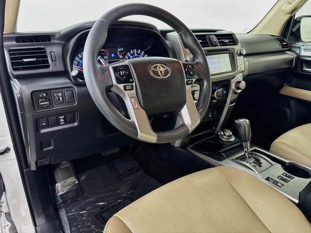 2019 Toyota 4Runner SR5 Premium - Photo 13