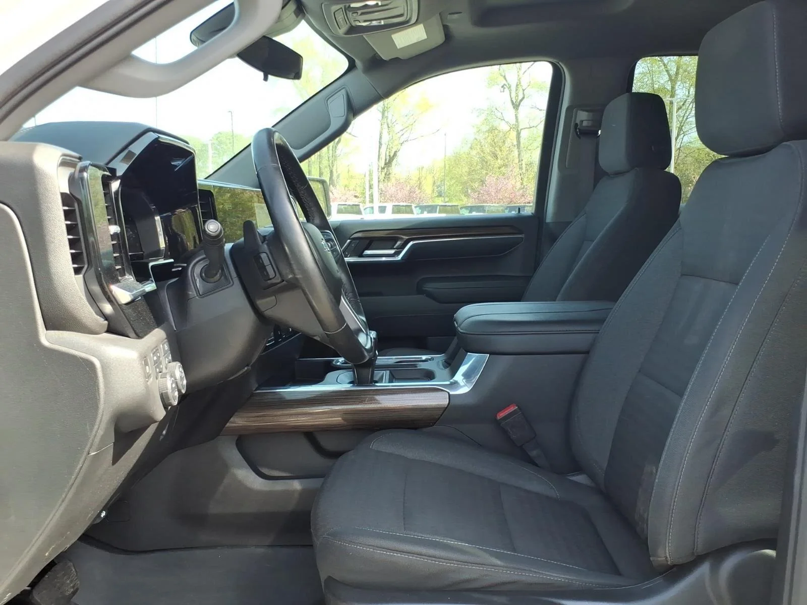 2023 Chevrolet Silverado 1500 LT Trail Boss - Photo 16