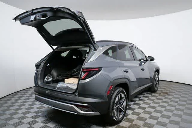 New 2026 Ecotronic Gray Hyundai SEL Convenience image 8