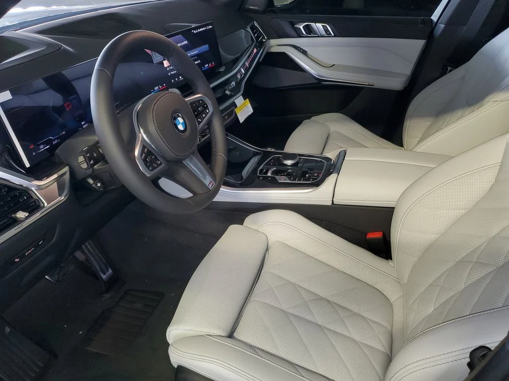 Used 2026 Black BMW sDrive40i image 15