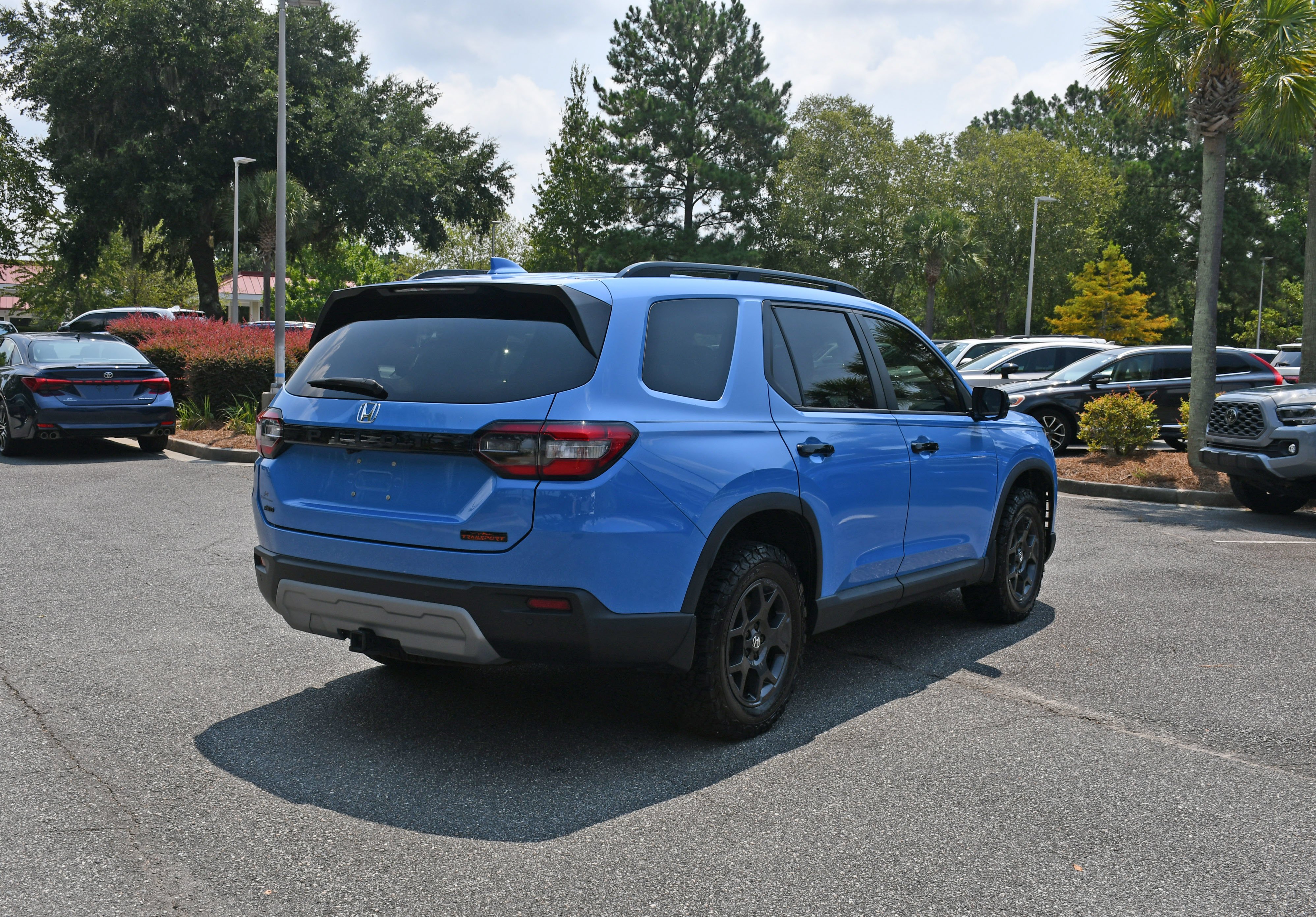 Used 2024  Honda TrailSport image 4