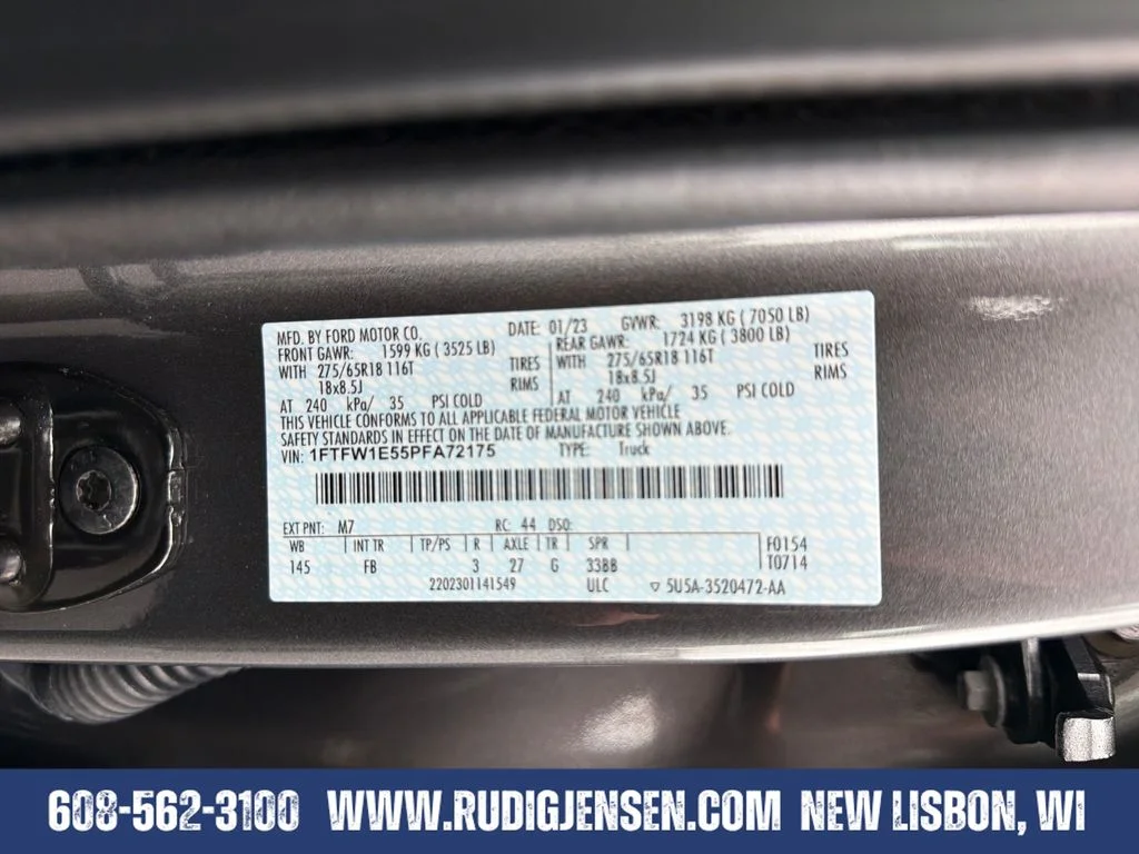 Used 2023 Gray Ford XLT image 29