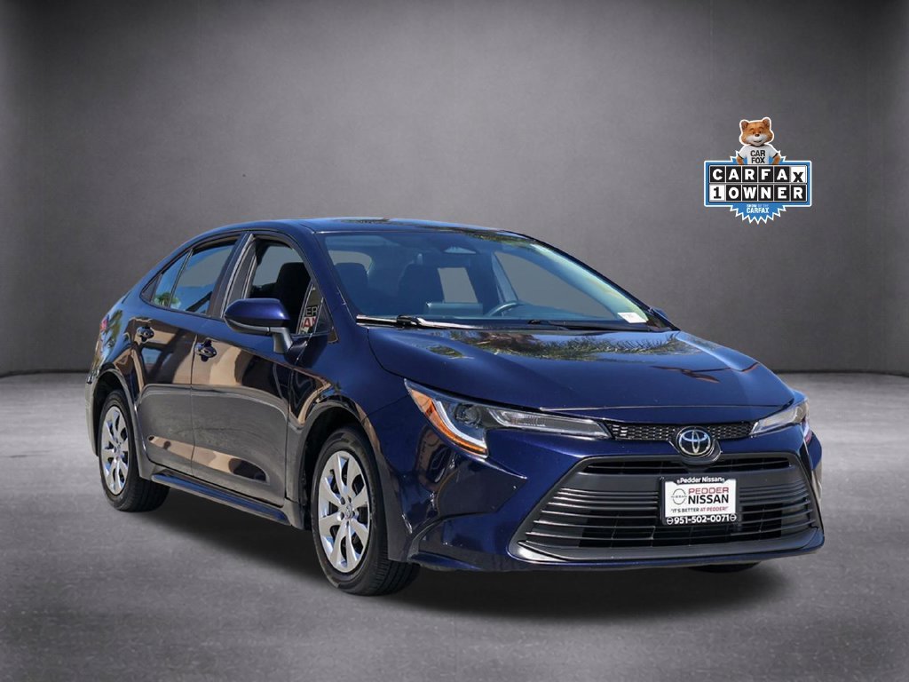 Used 2025  Toyota LE image 1