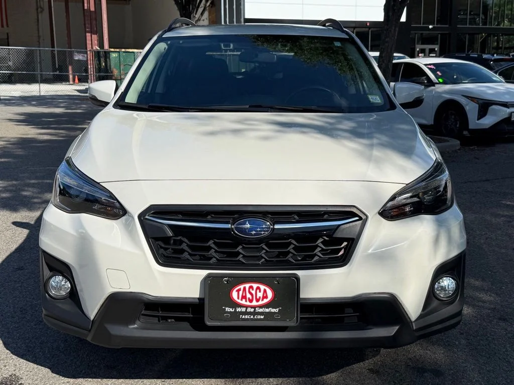 Used 2019 White Subaru 2.0i Limited image 3