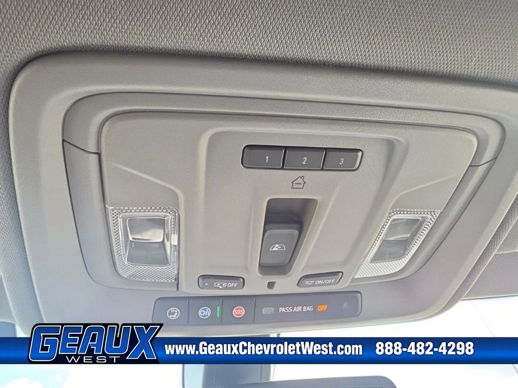 Used 2020 Gray GMC SLT image 22