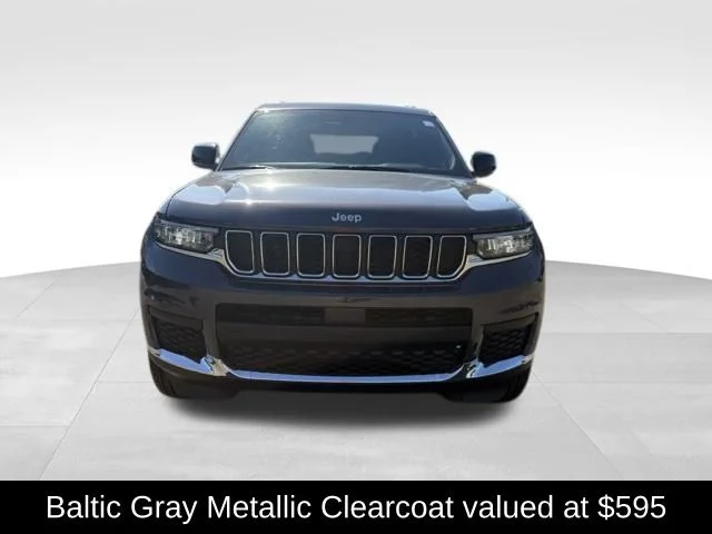 New 2026 Baltic Gray Metallic Clear-Coat Exterior Paint Jeep Laredo image 3