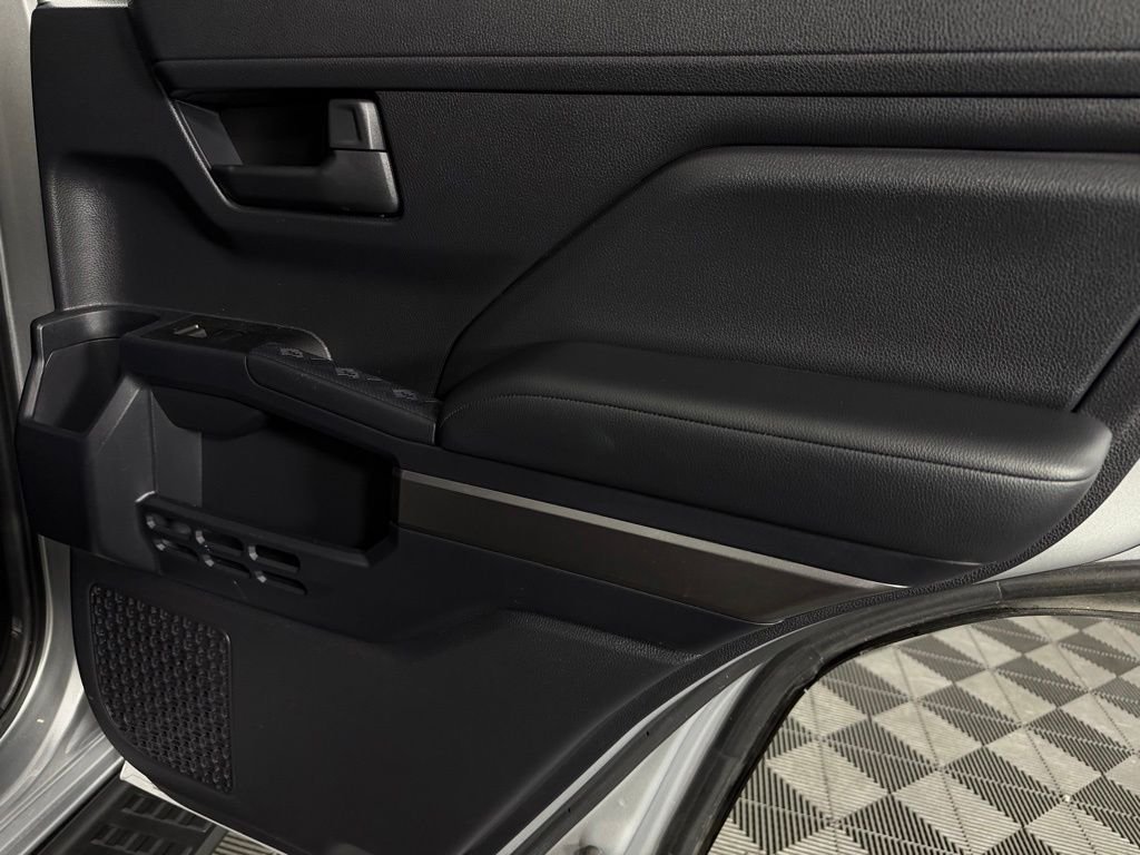 Used 2025 Cutting Edge Toyota SR5 image 27