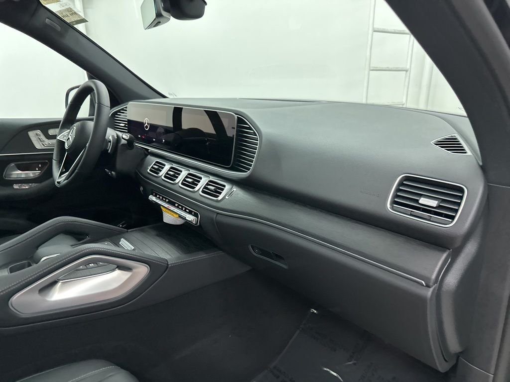 Used 2026 Black Mercedes-Benz GLE 350 image 28