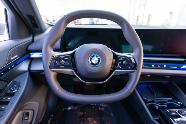 Certified Used 2024 Oxide Grey Met BMW eDrive40 image 17