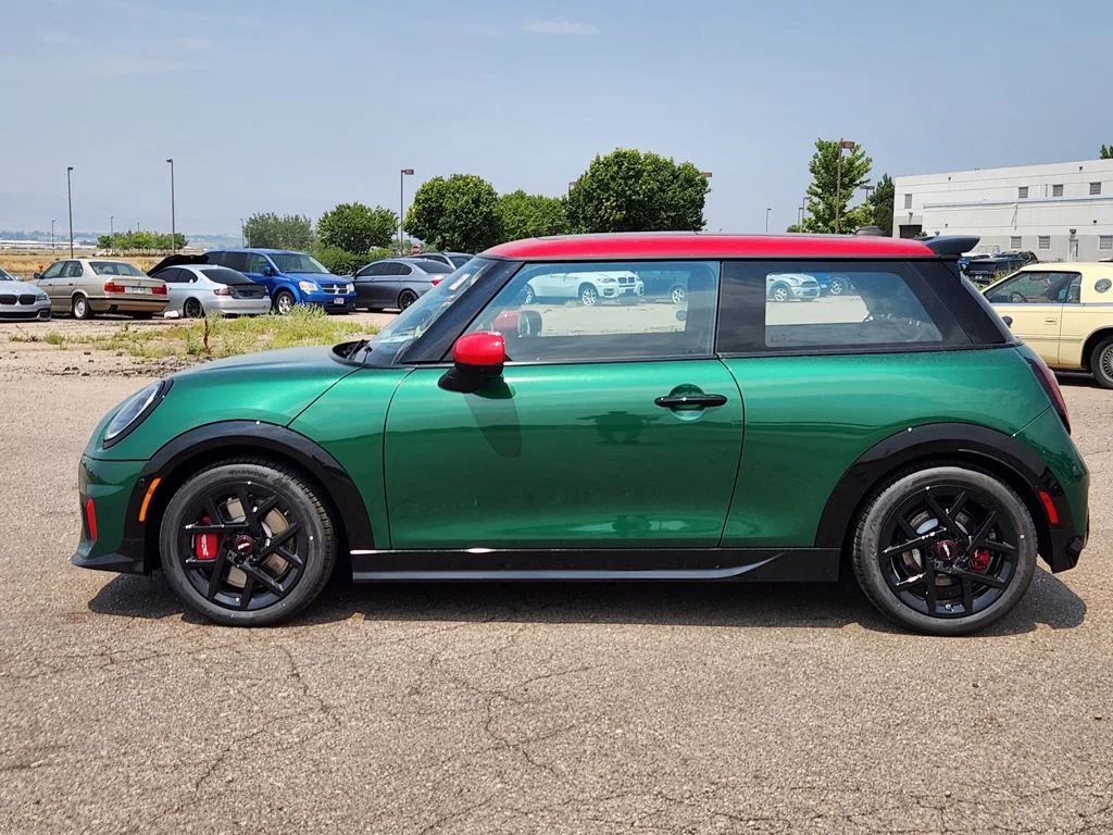 New 2026 British Racing Green Iv Met MINI Iconic image 2