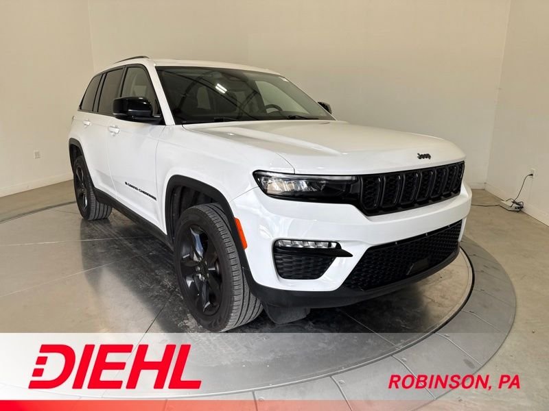 Used 2023 White Jeep Limited image 1