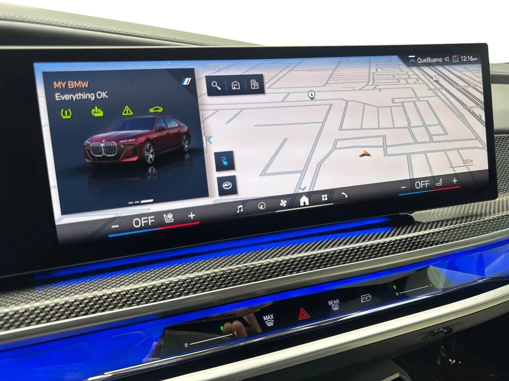 Used 2023 Red BMW xDrive60 image 61