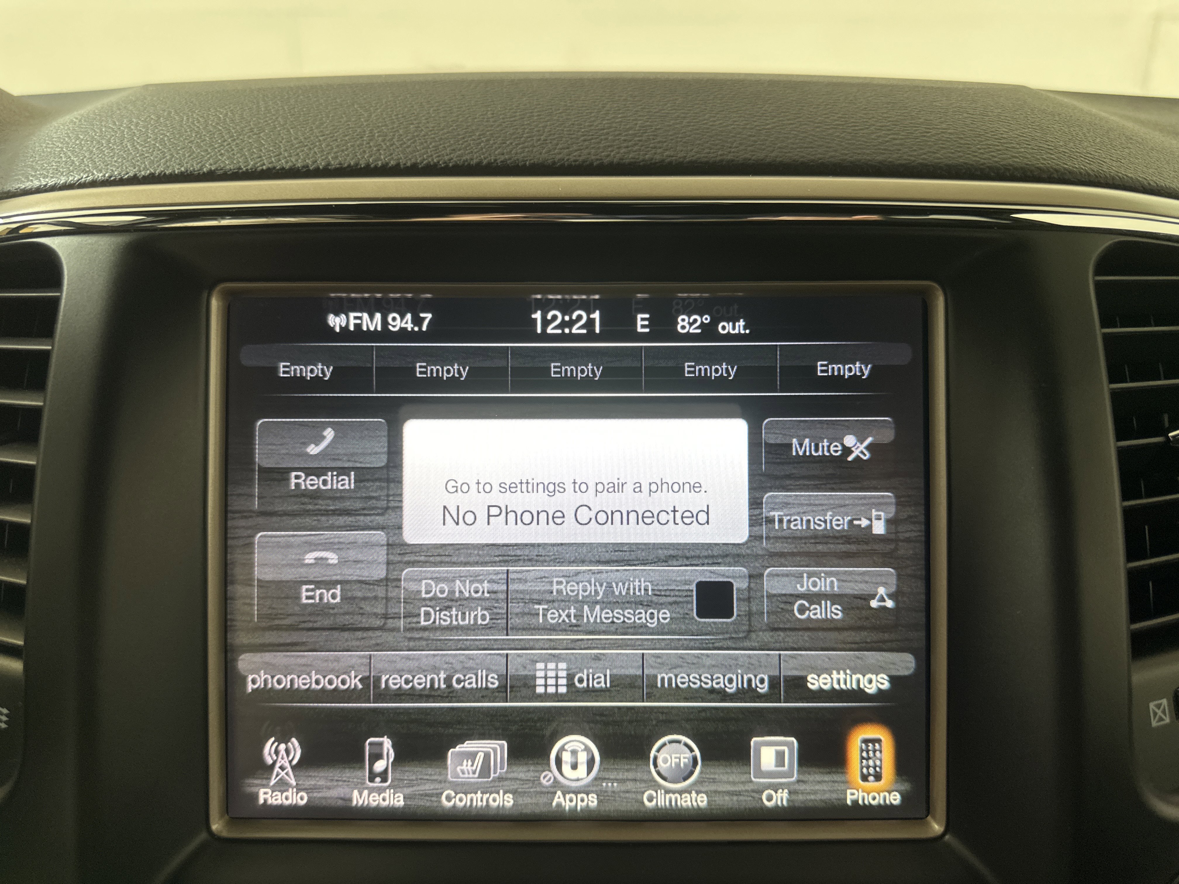 Certified Used 2017 Billet Silver Metallic Clearcoat Jeep Limited image 18
