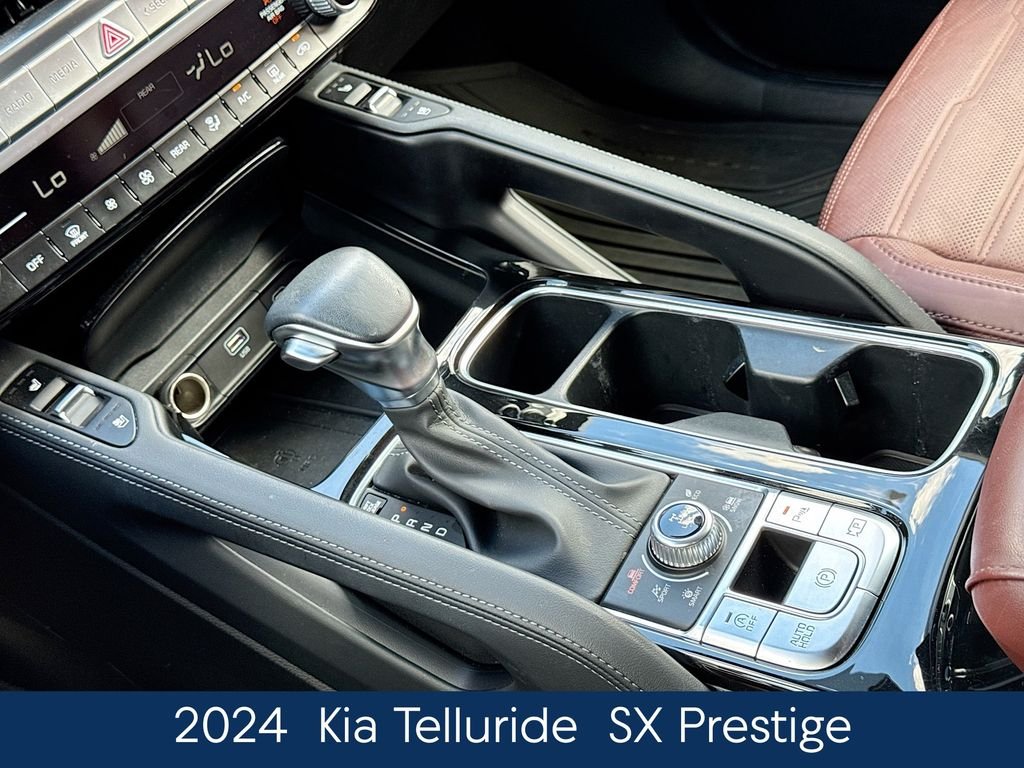 Used 2024 White Kia SX-Prestige image 34
