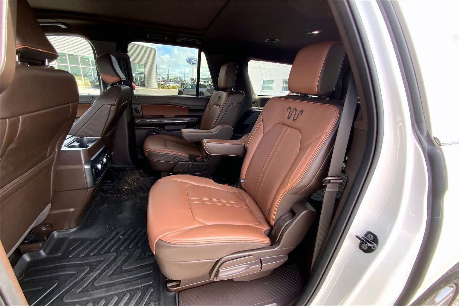 Certified Used 2024 Star White Ford King Ranch image 21