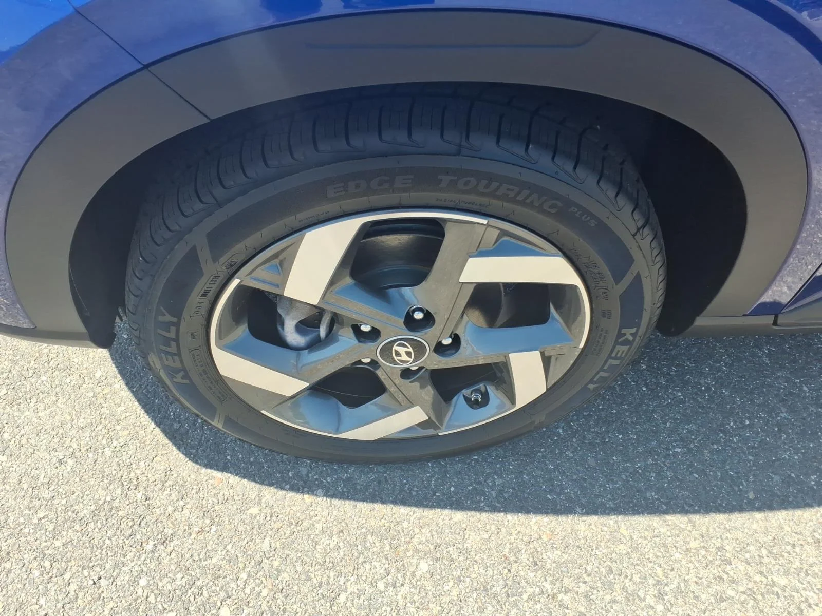 Used 2025 Intense Blue Hyundai SEL image 10