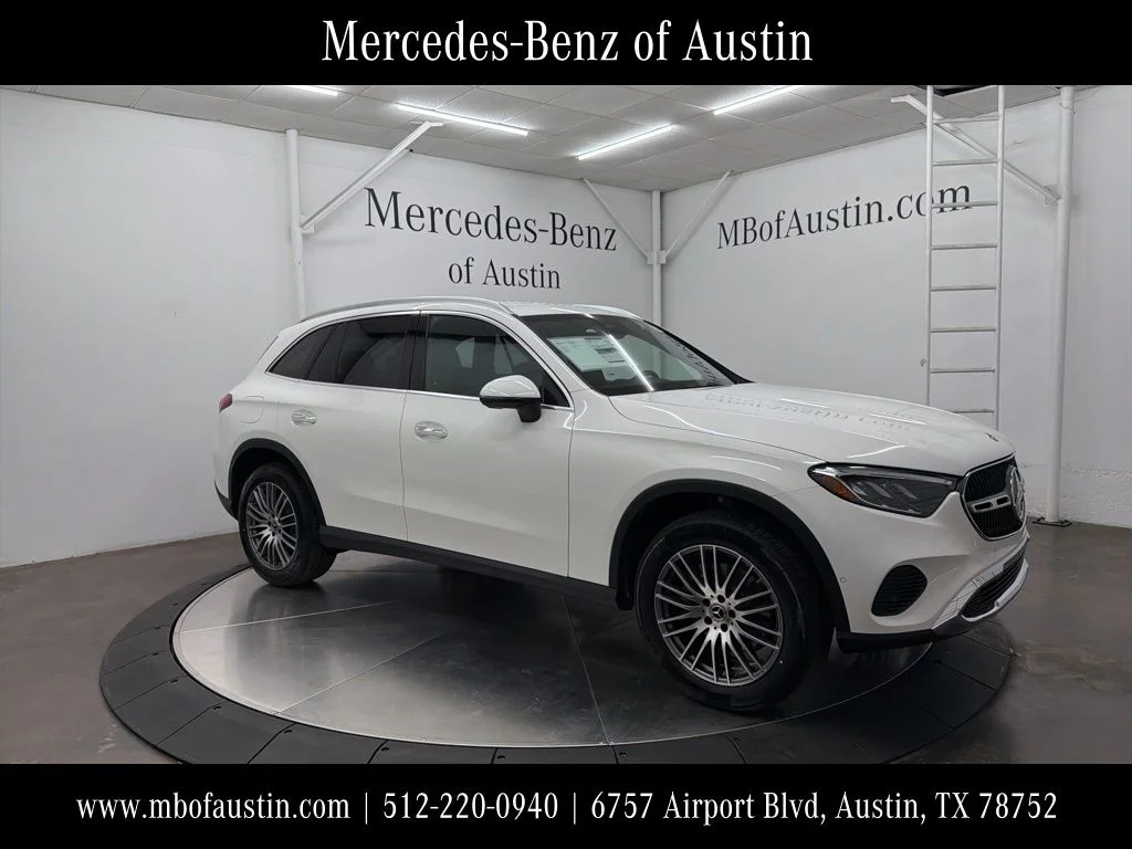 Used 2026 White Mercedes-Benz GLC 300 image 1