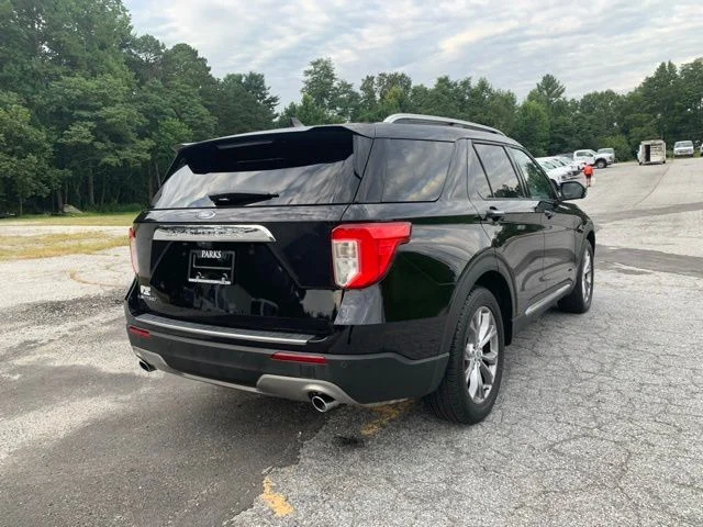 Used 2022 Black Ford Limited image 9