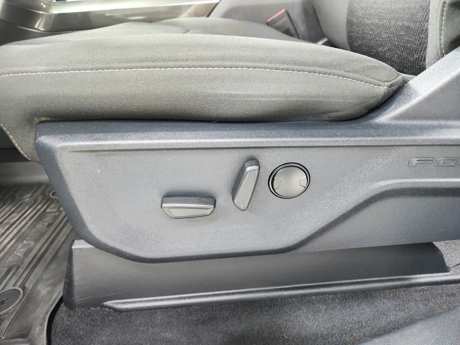 Used 2023 Blue Ford XLT image 20