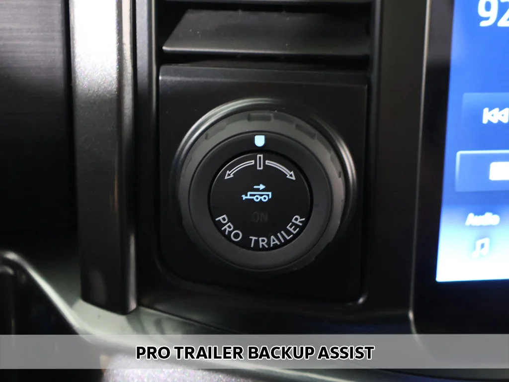 Used 2022 Agate Black Metallic Ford XLT image 6