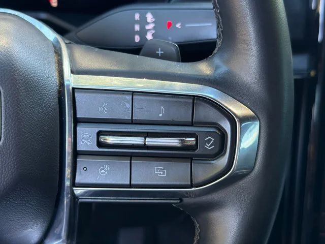 Used 2024 Ebony Twilight Metallic GMC Elevation image 26