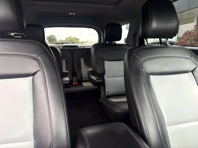 Used 2023 Green Ford XLT image 30