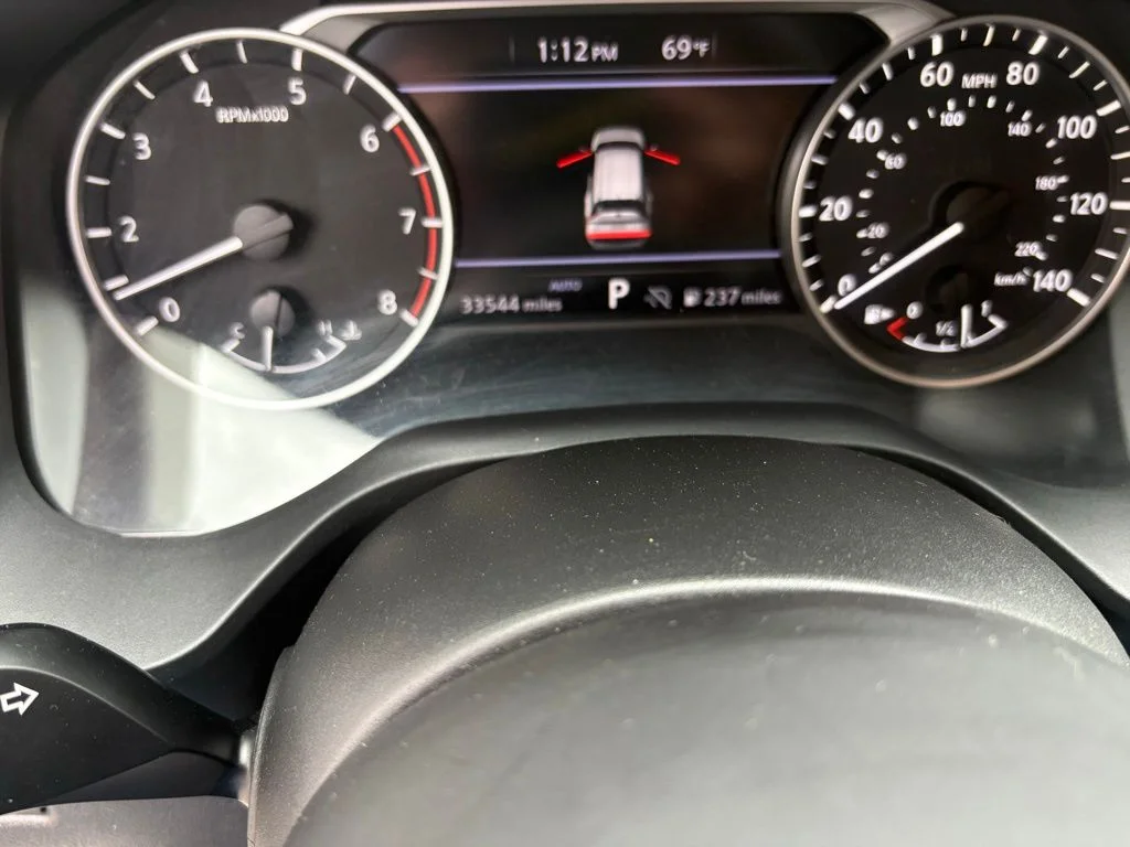 Used 2024 White Nissan S image 14
