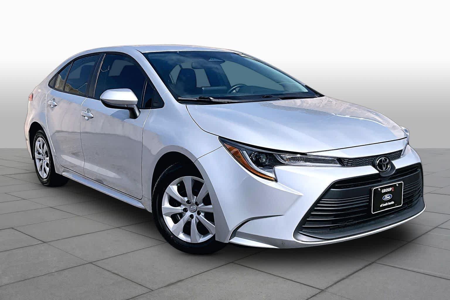 Certified Used 2026 Classic Silver Metallic Toyota LE image 3