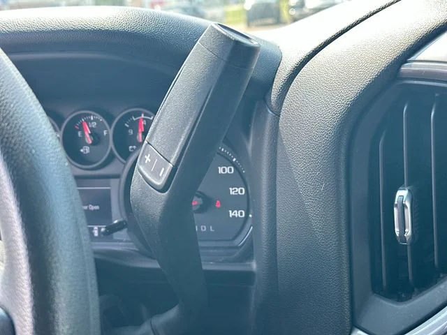 Used 2020 Gray Chevrolet Custom image 18