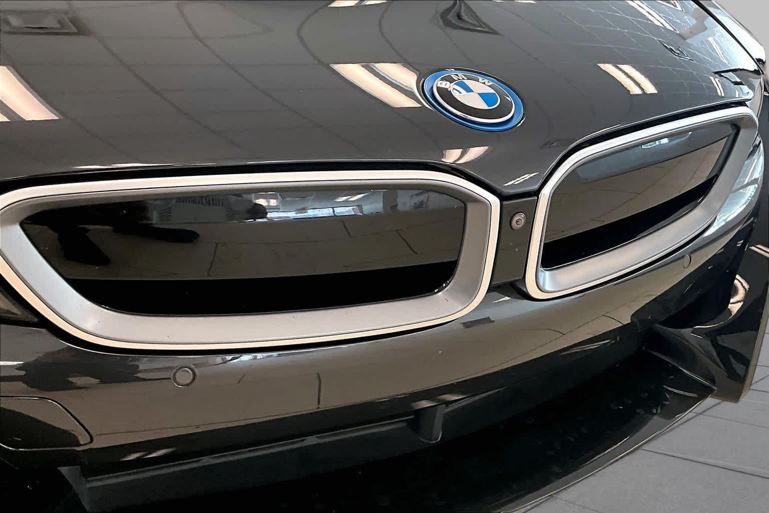 Used 2019 Sophisto Gray Metallic w/Frozen Gray Accent BMW  image 26