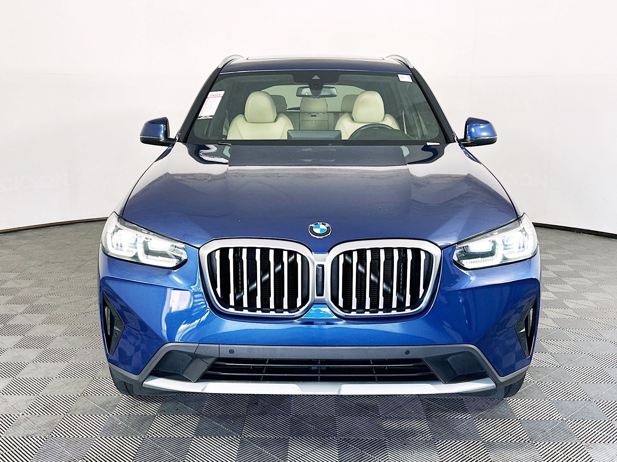 Used 2022 Phytonic Blue Metallic BMW xDrive30i image 8