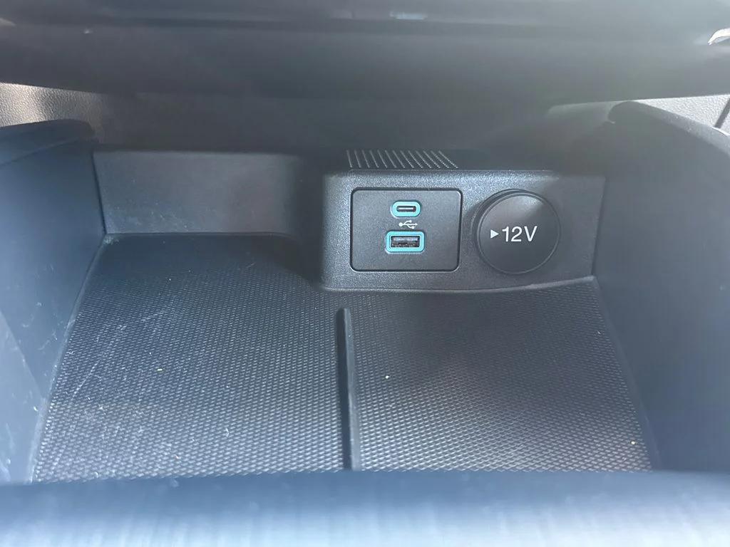 Used 2023 Gray Ford Active image 35