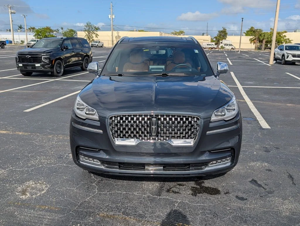 5LM5J9XC4MGL15655