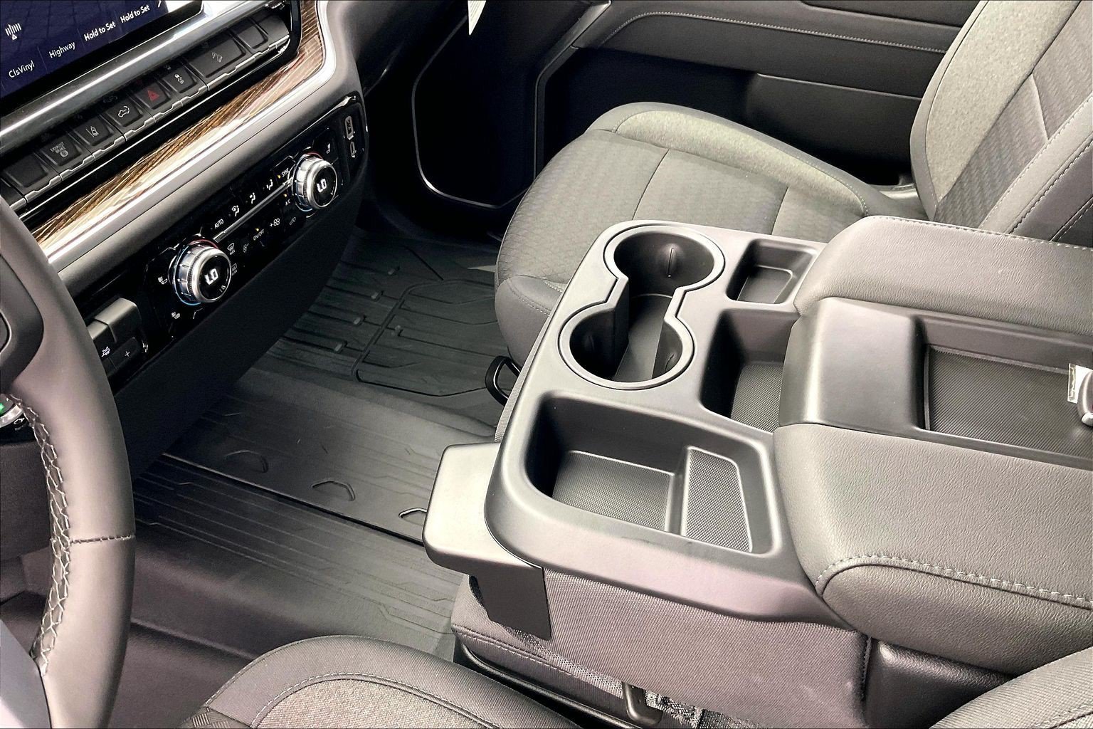 New 2026 Coastal Dune GMC SLE image 8