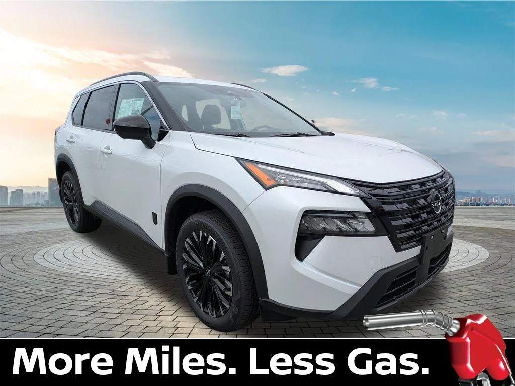 New 2026 Everest White Pearl TriCoat Nissan Dark Armor™ image 2