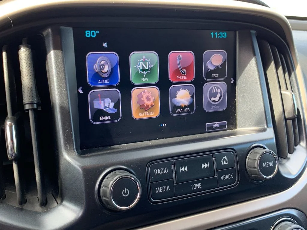 Used 2017 Gray GMC Denali image 21