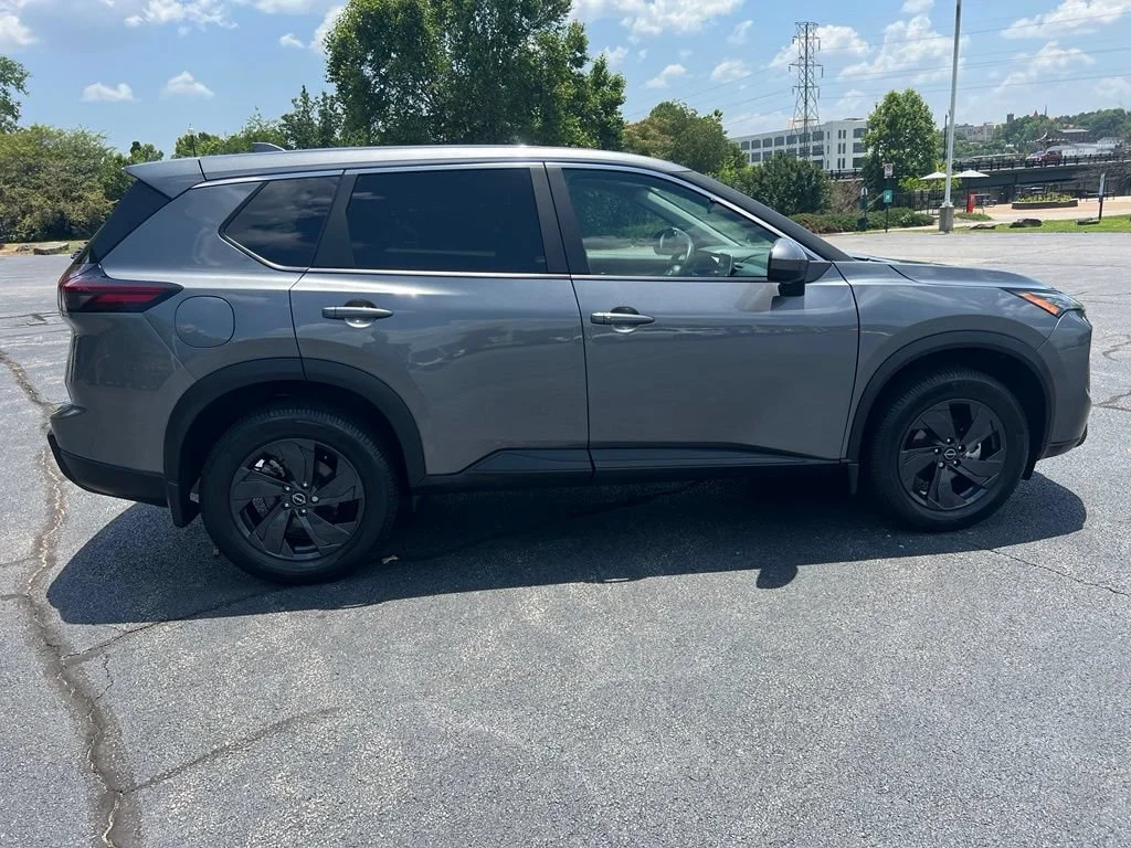 Used 2024 Gun Metallic Nissan SV image 9