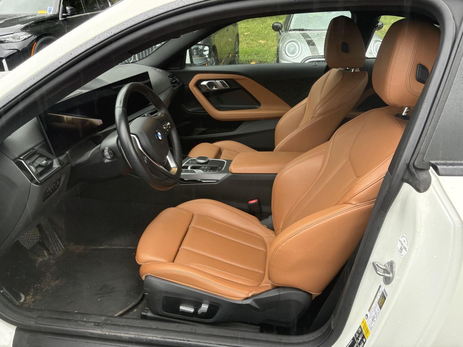 Used 2023 Alpine White BMW 230i xDrive image 9